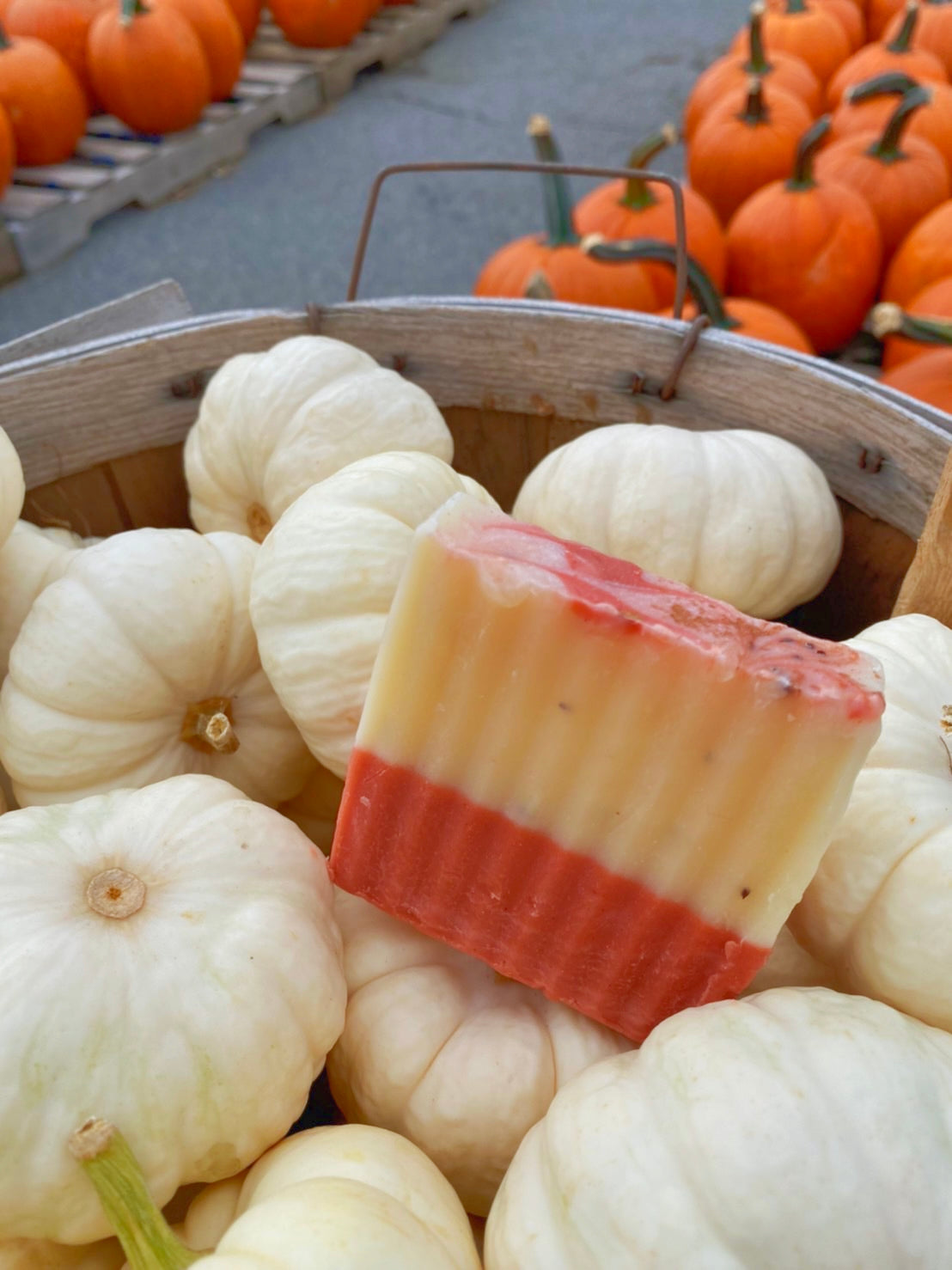 Spiced Cranberry Cider Artisanal Soap Bar - Premium Soap from PIQUE NIQUE - Discover natural formulations for bath and body at www.piqueniquesg.com.
