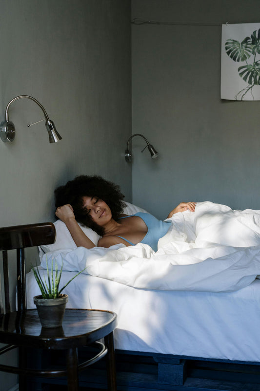 How to Sleep Better: 5 Science-Backed Tips to Improve Your Sleep Quality and Feel More Rested