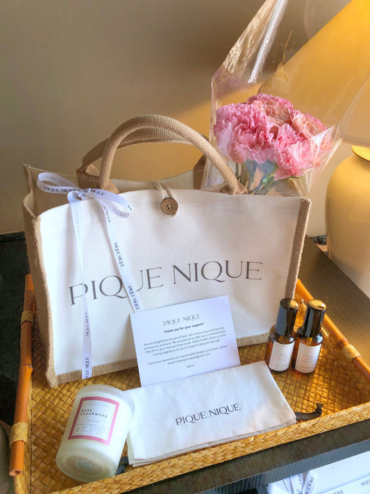 The Gratitude Set - Premium Gift Sets from PIQUE NIQUE - Discover natural formulations for bath and body at www.piqueniquesg.com.