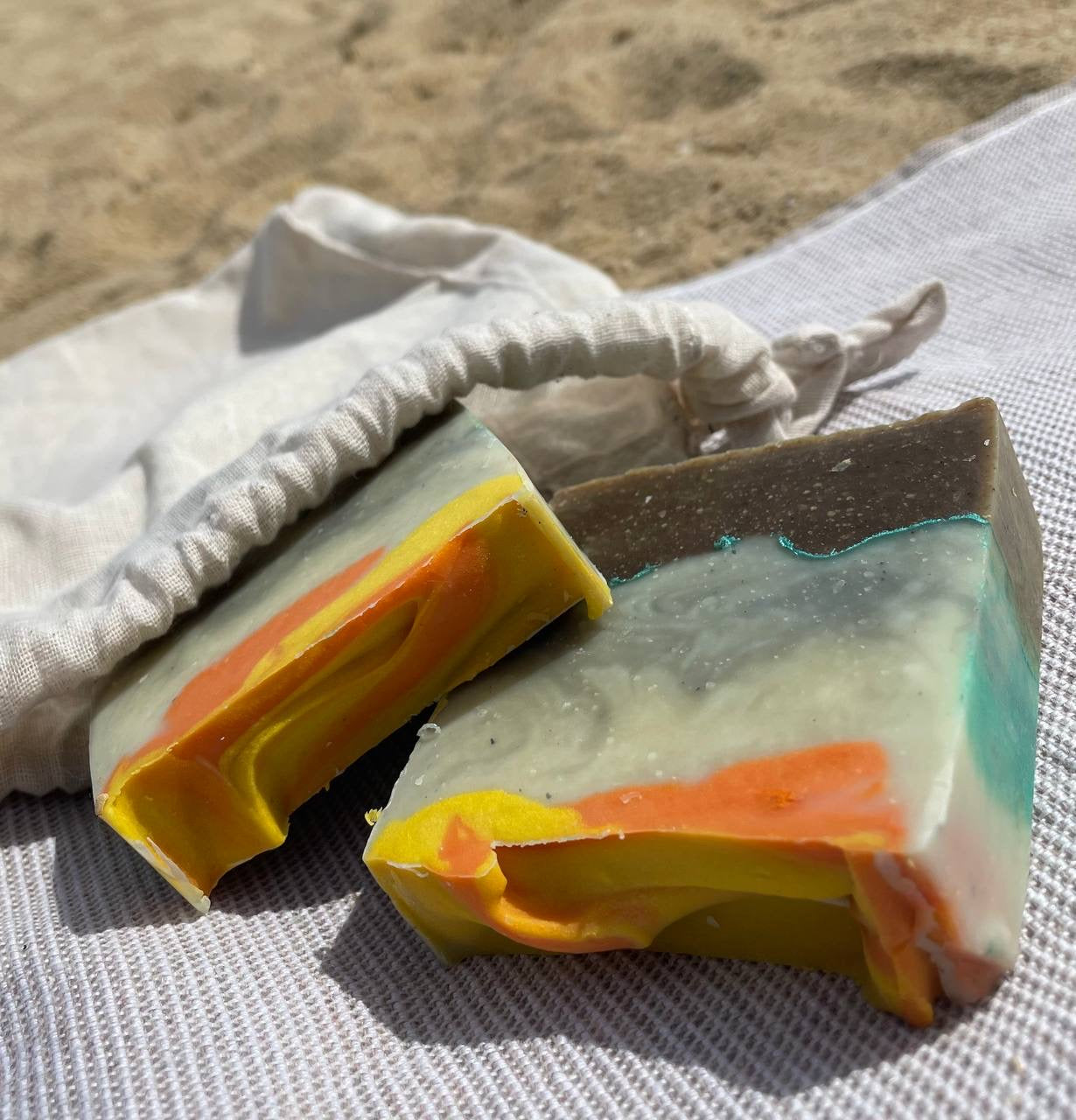 Sunset Boulevard Artisanal Soap Bar - Premium Soap from PIQUE NIQUE - Discover natural formulations for bath and body at www.piqueniquesg.com.