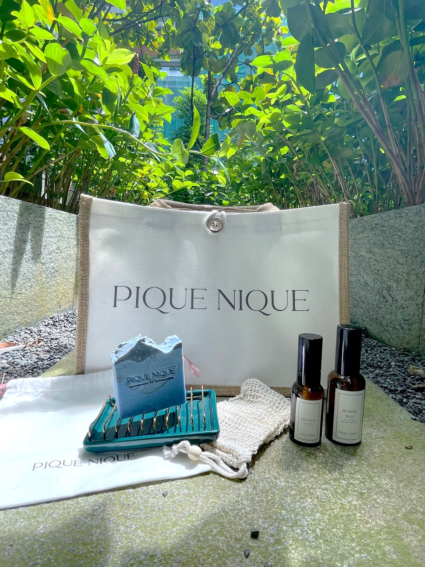 The Complete PIQUE NIQUE Set - Premium Gift Sets from PIQUE NIQUE - Discover natural formulations for bath and body at www.piqueniquesg.com.